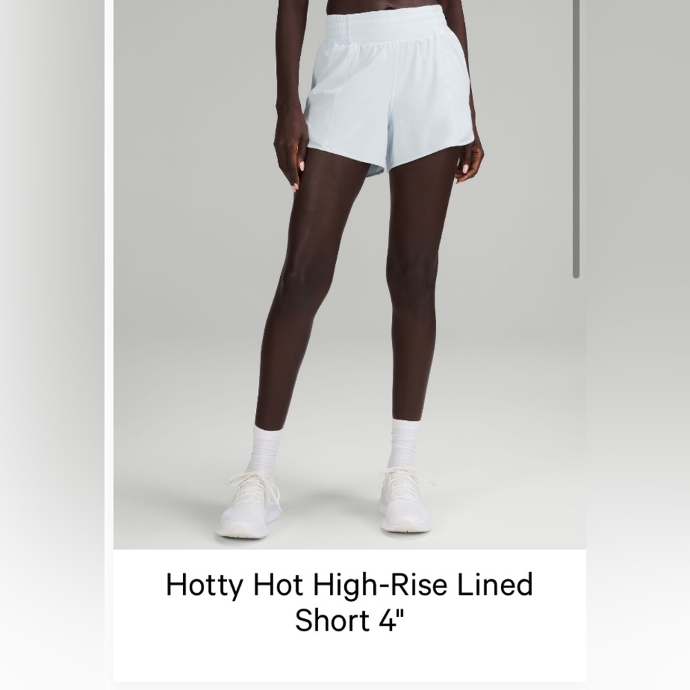 Lululemon shorts Hotty hot High Rise Lined shorts 4”